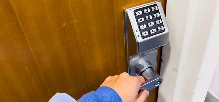 Why Choose Us for Your Keypad Lock Needs in Galesburg, IL?
